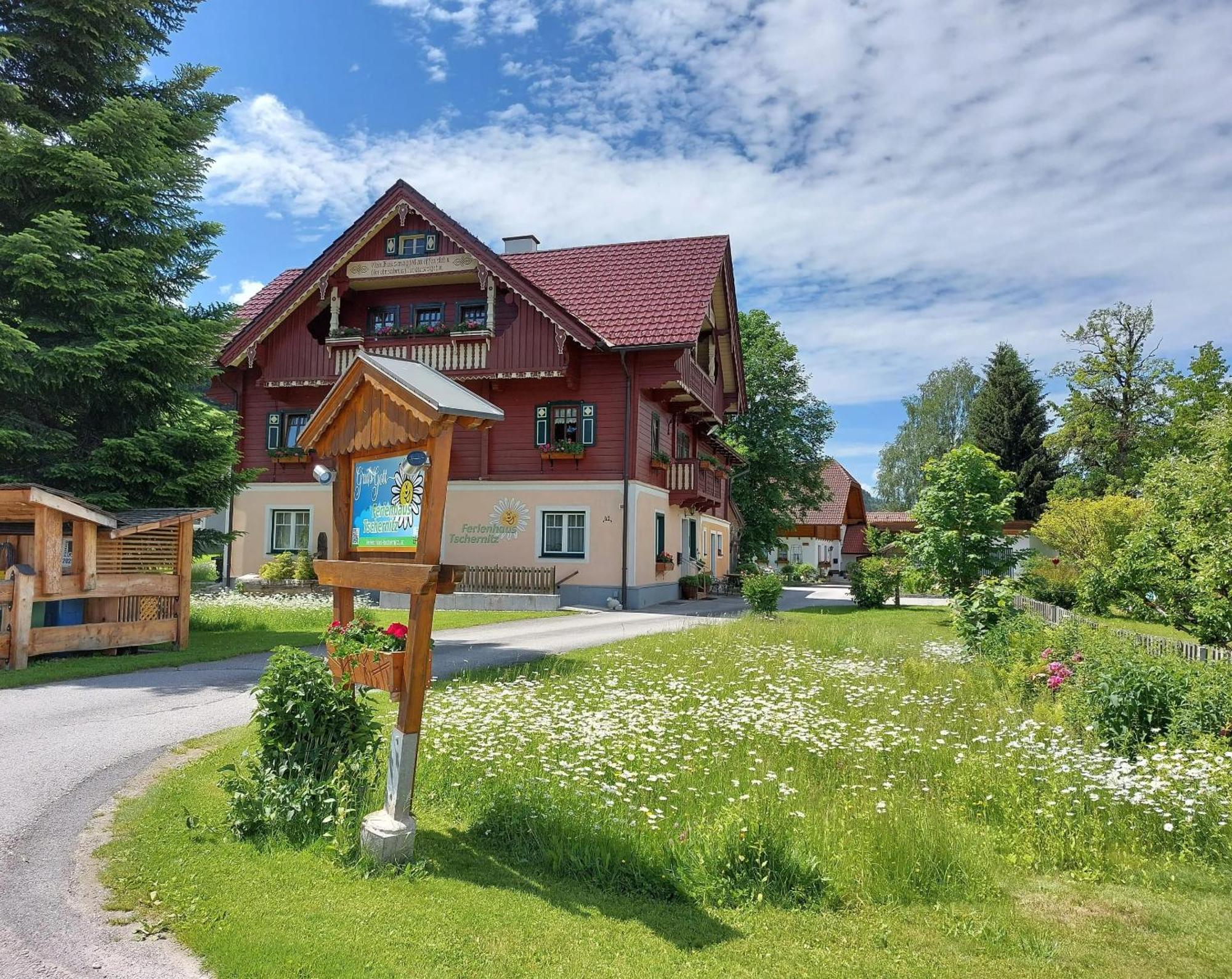 Charming House In Pruggern, Mountain View Villa Exterior foto